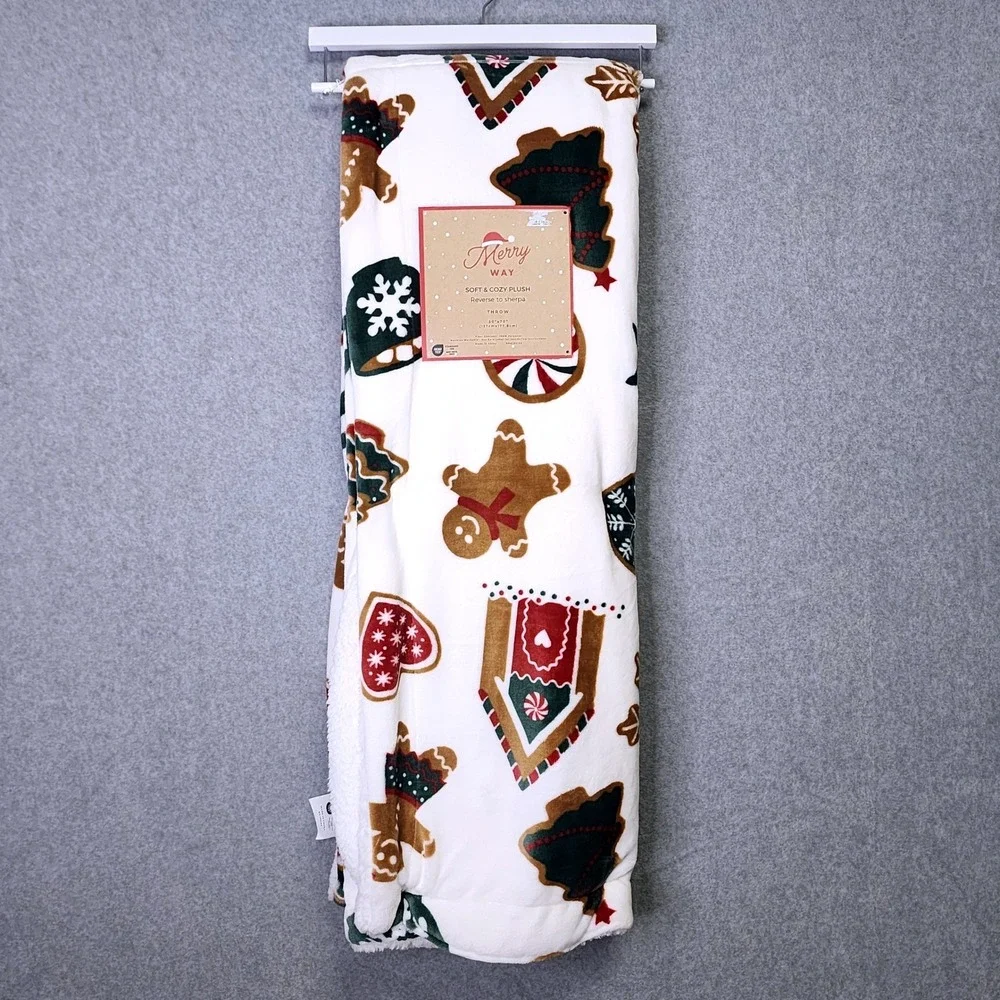 Gingerbread Man House Tree Throw Blanket Christmas Sherpa 50x70 Baking Plush NEW